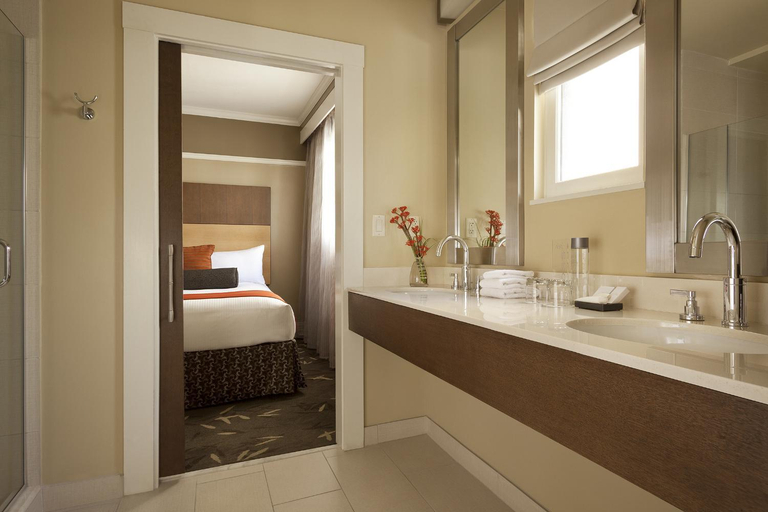 Bathroom 5, Hotel Abri - Union Square, San Francisco