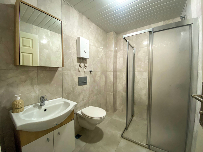Bathroom 5, 07 RAVZA APARTMENT, Alanya