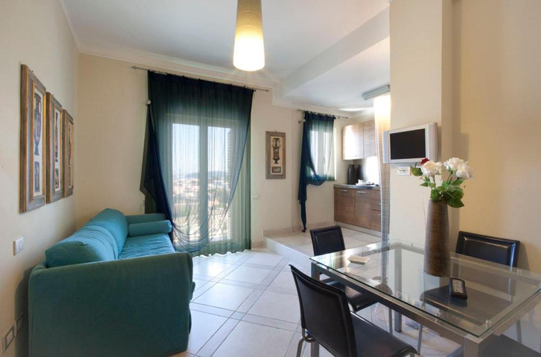 Others 4, Posidonia Residence, Napoli