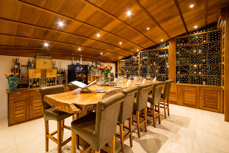 Food & Drinks 5, Nomad Beach Resort, Msambweni