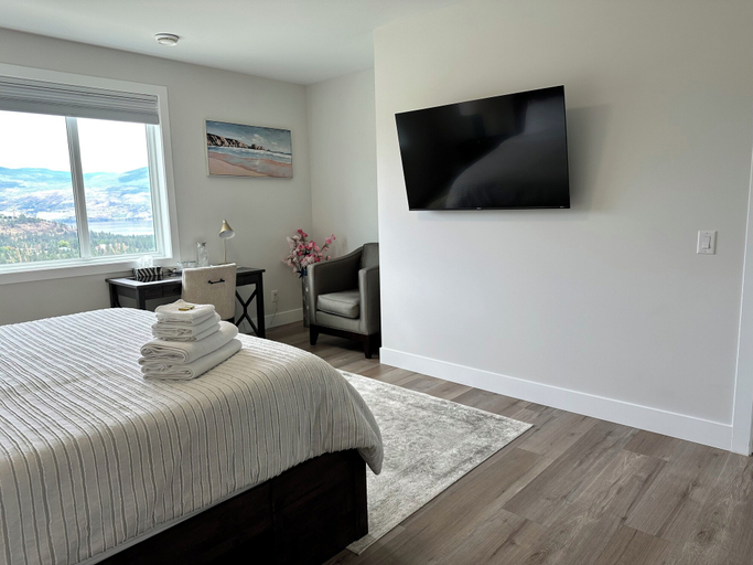 Bedroom 4, Shannon Heights B&B, Central Okanagan