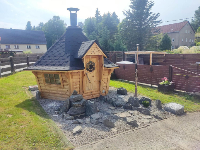Exterior & Views 1, Ferienwohnung am Hofladen Hellendorf, Sächsische Schweiz-Osterzgebirge