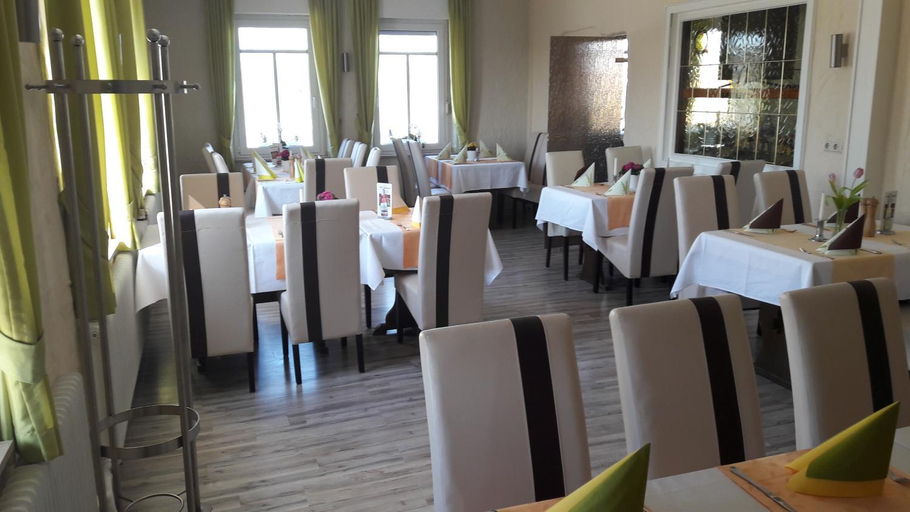Others 2, Steakhaus Galgenbach, Unna