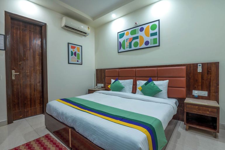Bedroom 2, Treebo Sunny Feast, Gautam Buddha Nagar