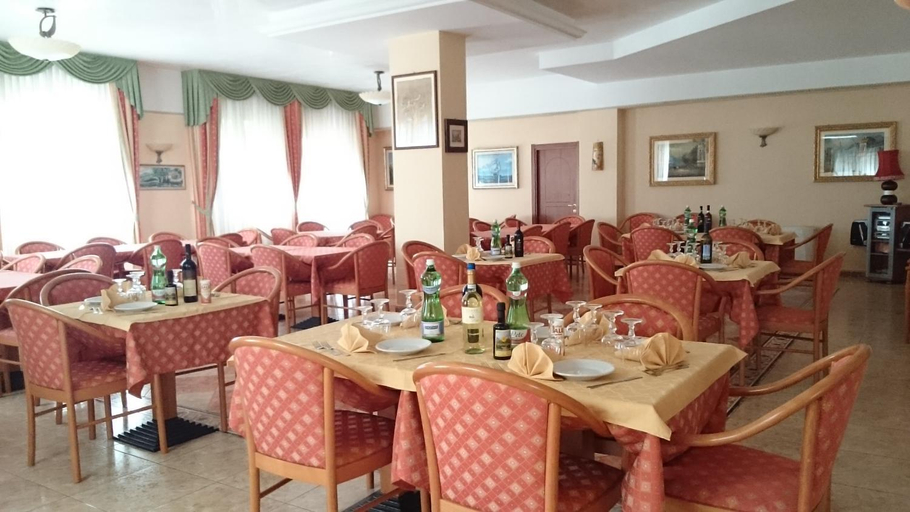 Food & Drinks 4, Hotel Holiday House, Foggia