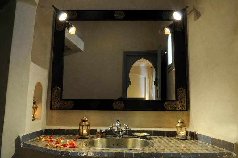 Bathroom 4, Riad Les Hibiscus, Marrakech