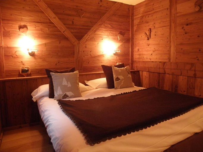 Others 3, B&B Lepetitnid, Aosta