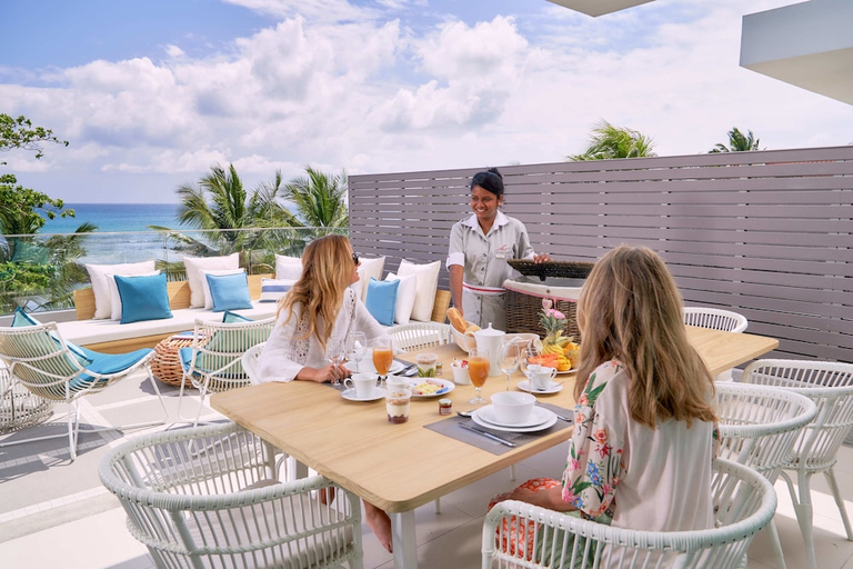 Food & Drinks 5, Les Estivales Beachfront Suites & Penthouses, LOV