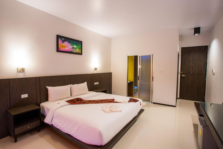 Bedroom 4, Kanokan Hotel, Muang Kanchanaburi