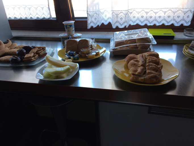 Food & Drinks 5, Sicily Center rooms -Calascibetta,Enna-, Enna