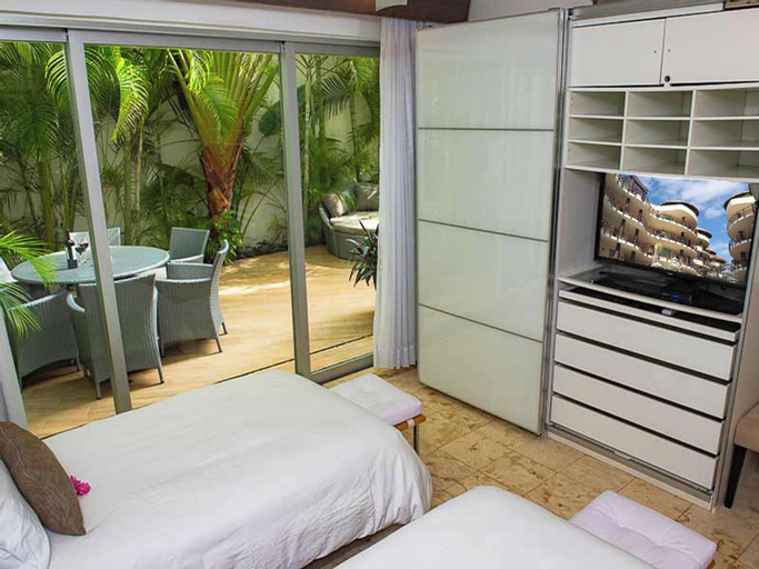 Bedroom 23