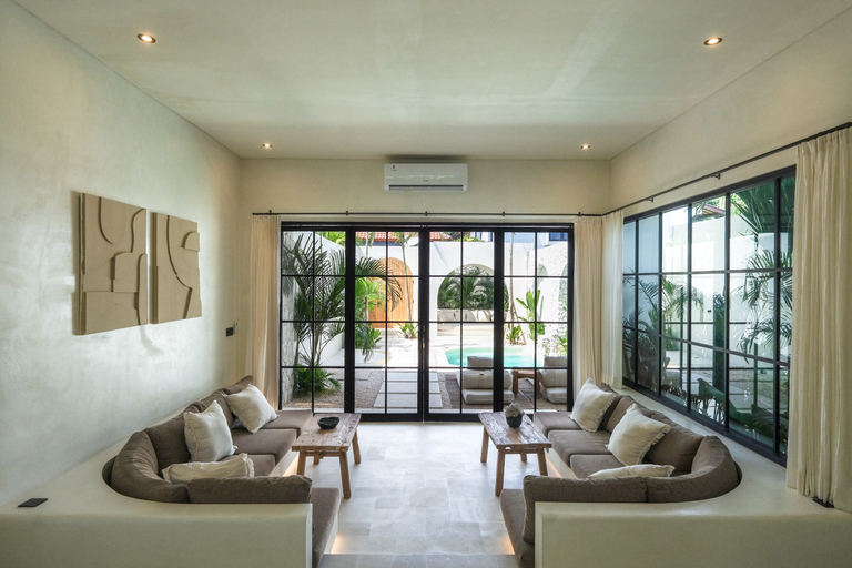 Others 5, Villa Naji Pererenan, Badung