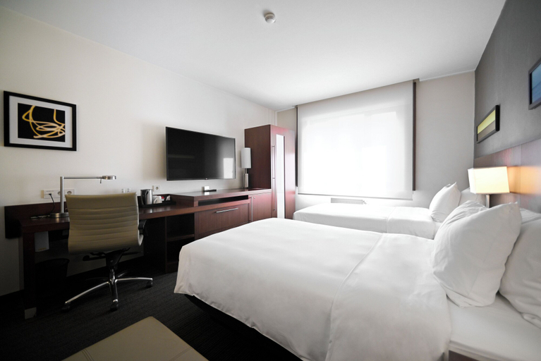Bedroom 3, Yerevan Place, Yerevan