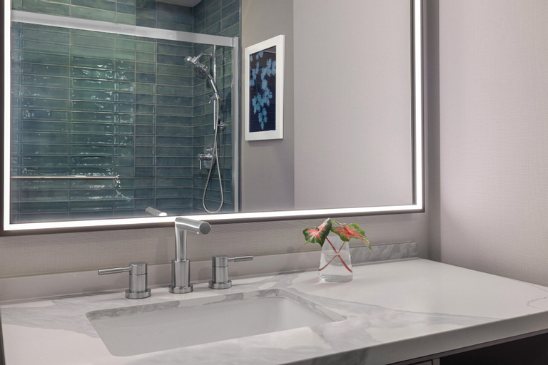 Bathroom 22