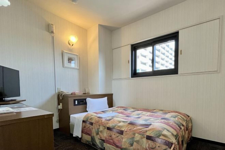 Bedroom 5, Sun Hotel Gifu, Gifu