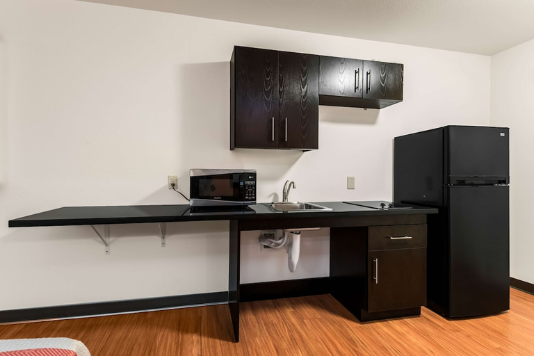 Others 5, Motel6 Wilkes Barre, PA - Arena, Luzerne