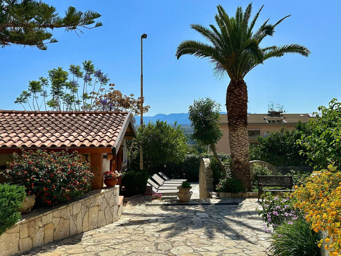 Exterior & Views 2, Charming Holiday Home Near Sea, Trapani