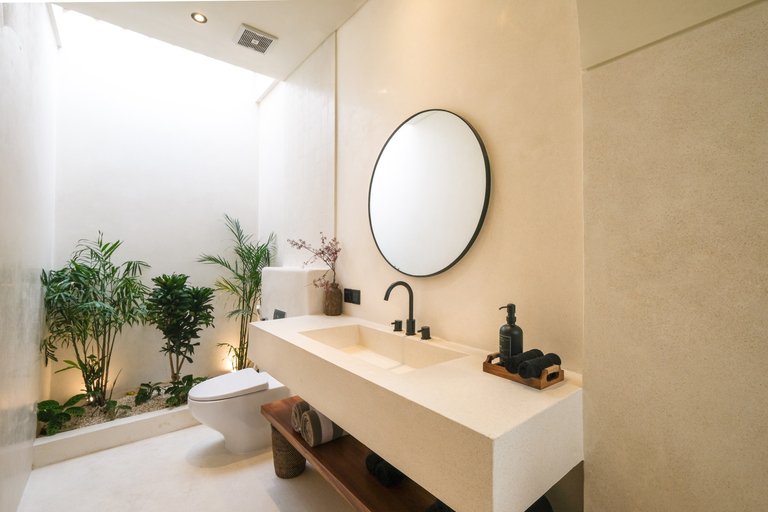 Bathroom 4, Villa Naji Pererenan, Badung