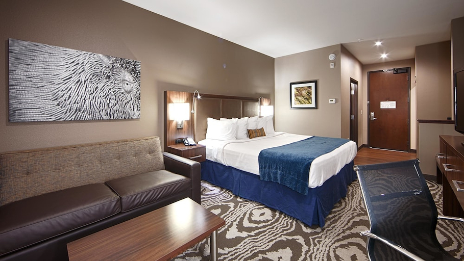 Bedroom 3, Best Western Plus Williston Hotel & Suites, Williams