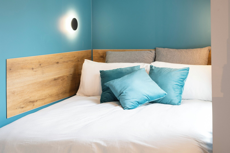 Bedroom 3, 248 Boutique Studios