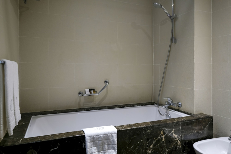 Bathroom 3, Hotel Belere Rabat, Rabat