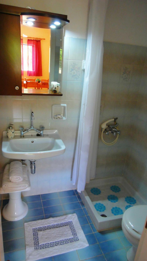 Bathroom 2, Apartments Corfu Sun Pool Side, Ionian Islands