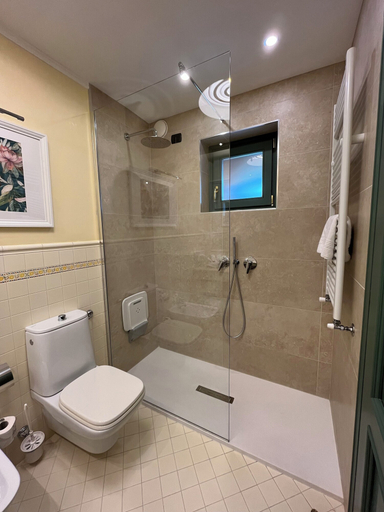 Bathroom 5, Romantik Hotel Relais Mirabella Iseo, Brescia