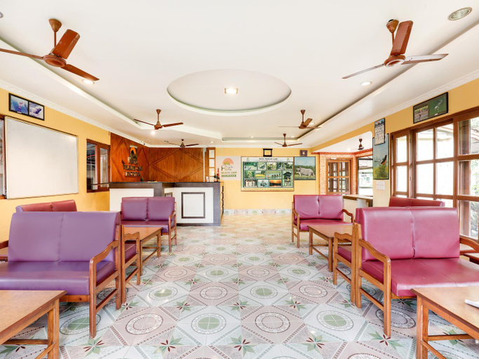 Public Area, Hotel Wild Life Camp, Narayani