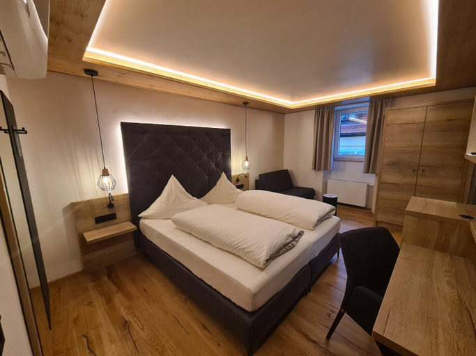 Bedroom 2, Landgasthof Scheubel, Erlangen-Höchstadt