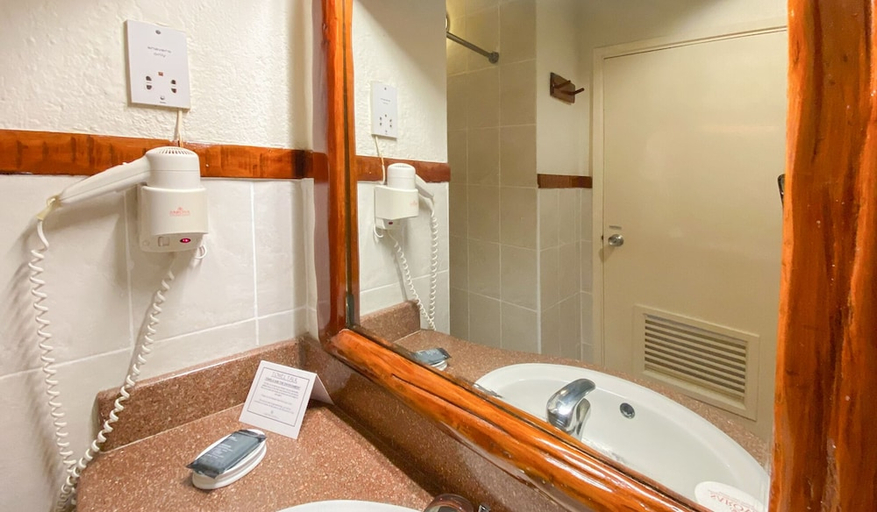 Bathroom 5, Sarova Lion Hill Game Lodge, Nakuru Town East