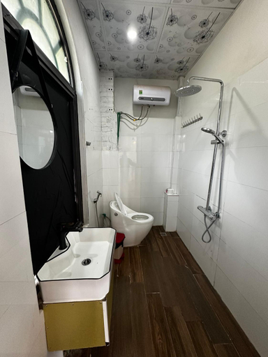 Bathroom 3, Catcat Garden Hotel, Sa Pa