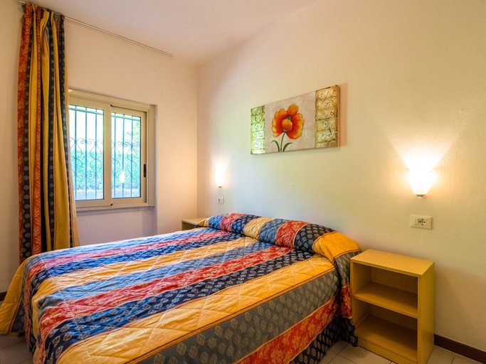 Bedroom 3, Apartment in Manerba Near Lake Garda, Brescia