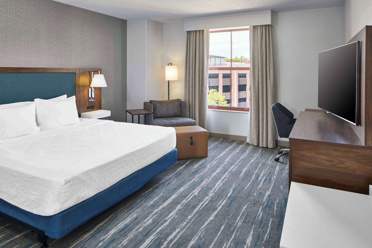 Bedroom 3, Hampton Inn & Suites Saratoga Springs Downtown, Saratoga