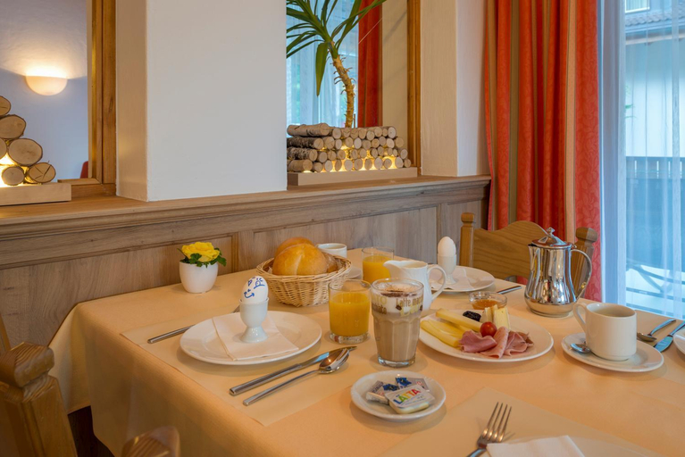 Food & Drinks 4, Alpenresort Eienwaldli Engelberg, Obwalden