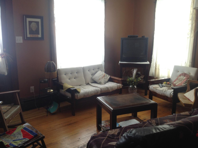 Others 4, Maison McKenzie House, Restigouche