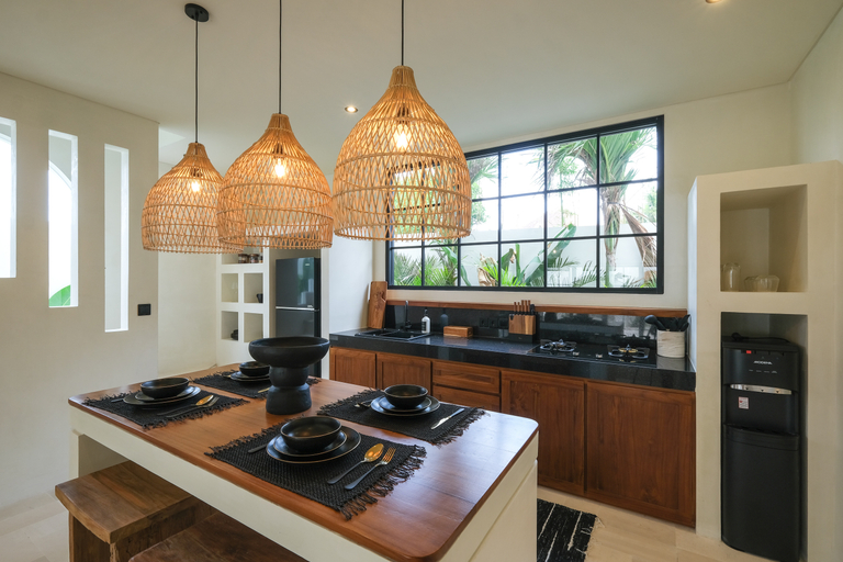 Others 5, Villa Naji Pererenan, Badung