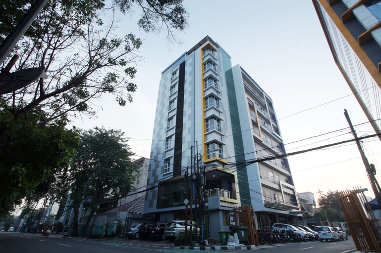 Exterior & Views 19