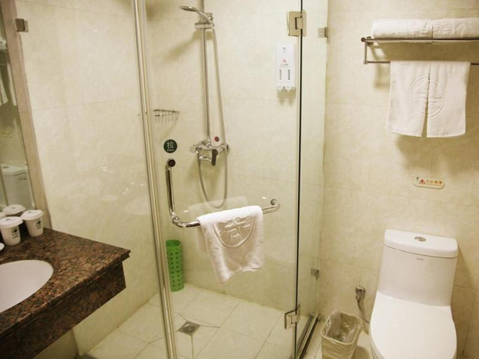 Bathroom 4, GreenTree Inn Handan Train Station Express Hotel, Handan