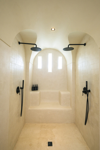 Bathroom 4, Villa Naji Pererenan, Badung