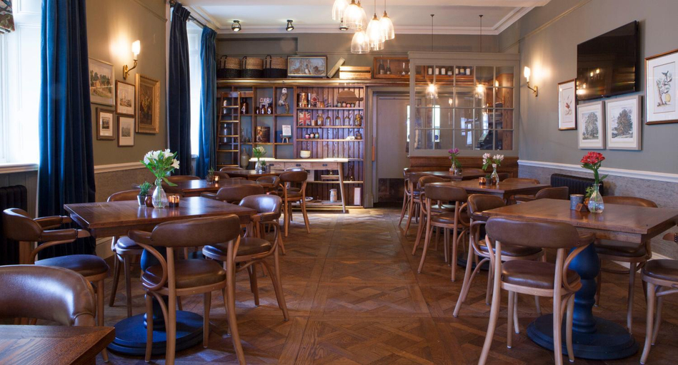 Food & Drinks 4, Royal Ship, Gwynedd