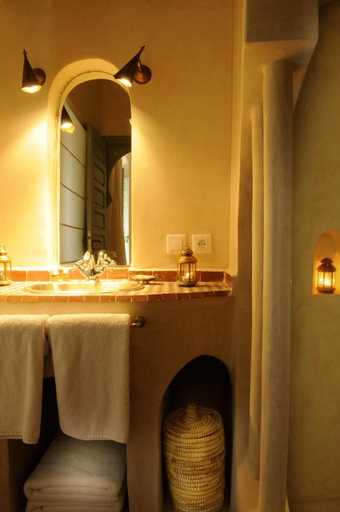 Bathroom 4, Riad Les Hibiscus, Marrakech