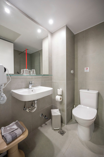 Bathroom 4, Aegeon Hotel, South Aegean