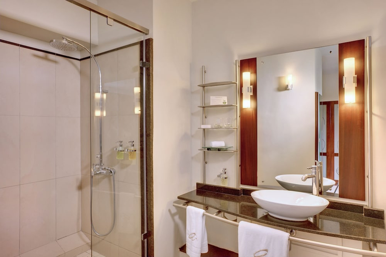 Bathroom 5, The Address Boutique Hotel