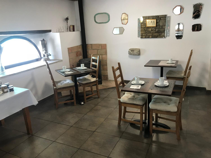 Food & Drinks 4, Bed Argonz Etxea, Navarra