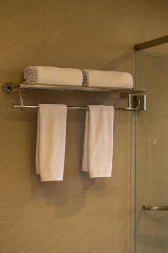 Amenities 10
