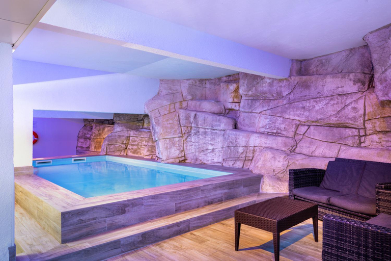 Sport & Beauty 2, SOWELL RESIDENCES New Chastillon, Alpes-Maritimes