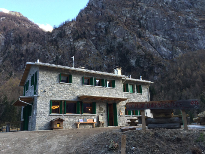 Others 4, Rifugio Luna Nascente, Sondrio