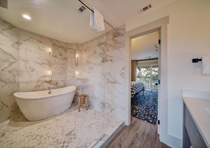 Bathroom 5, Sea Palms Resort St. Simons Island, Glynn