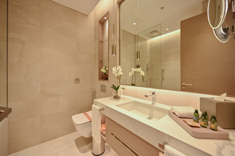 Bedroom 5, Onyx Rotana, Manama