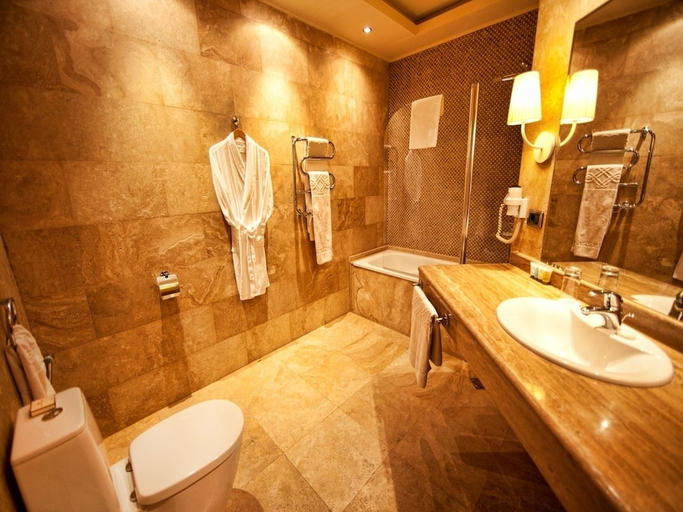 Bathroom 3, National by Stellar Hotels, Yerevan, Yerevan
